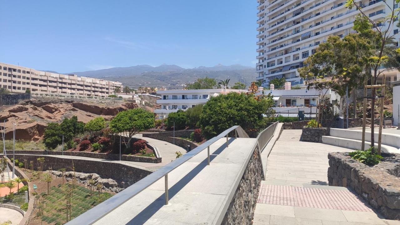 Agreable Appartement Au Bord De L' Ocean, Playa Paraiso 阿德耶 外观 照片